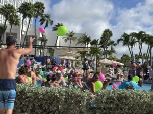 Aruba Caribbean island with turquoise water, white sand beaches and luxury resorts – travel photography by The Jet Set Journal