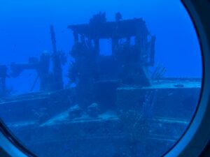 Aruba Caribbean island with turquoise water, white sand beaches and luxury resorts – travel photography by The Jet Set Journal